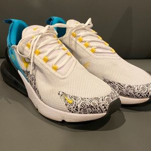 Nike AirMax 270